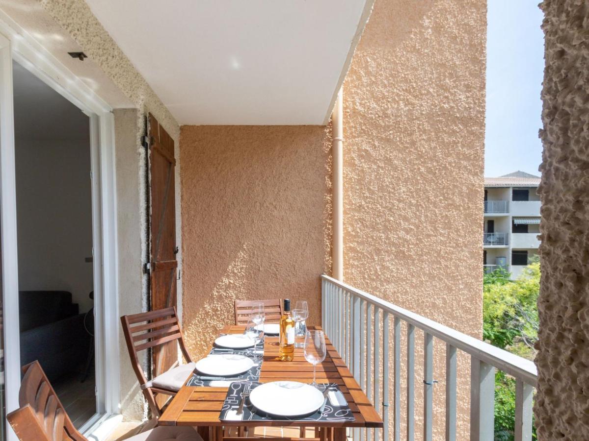 Studio Les Aigues Marines-63 By Interhome Saint-Cyr-sur-Mer Ngoại thất bức ảnh