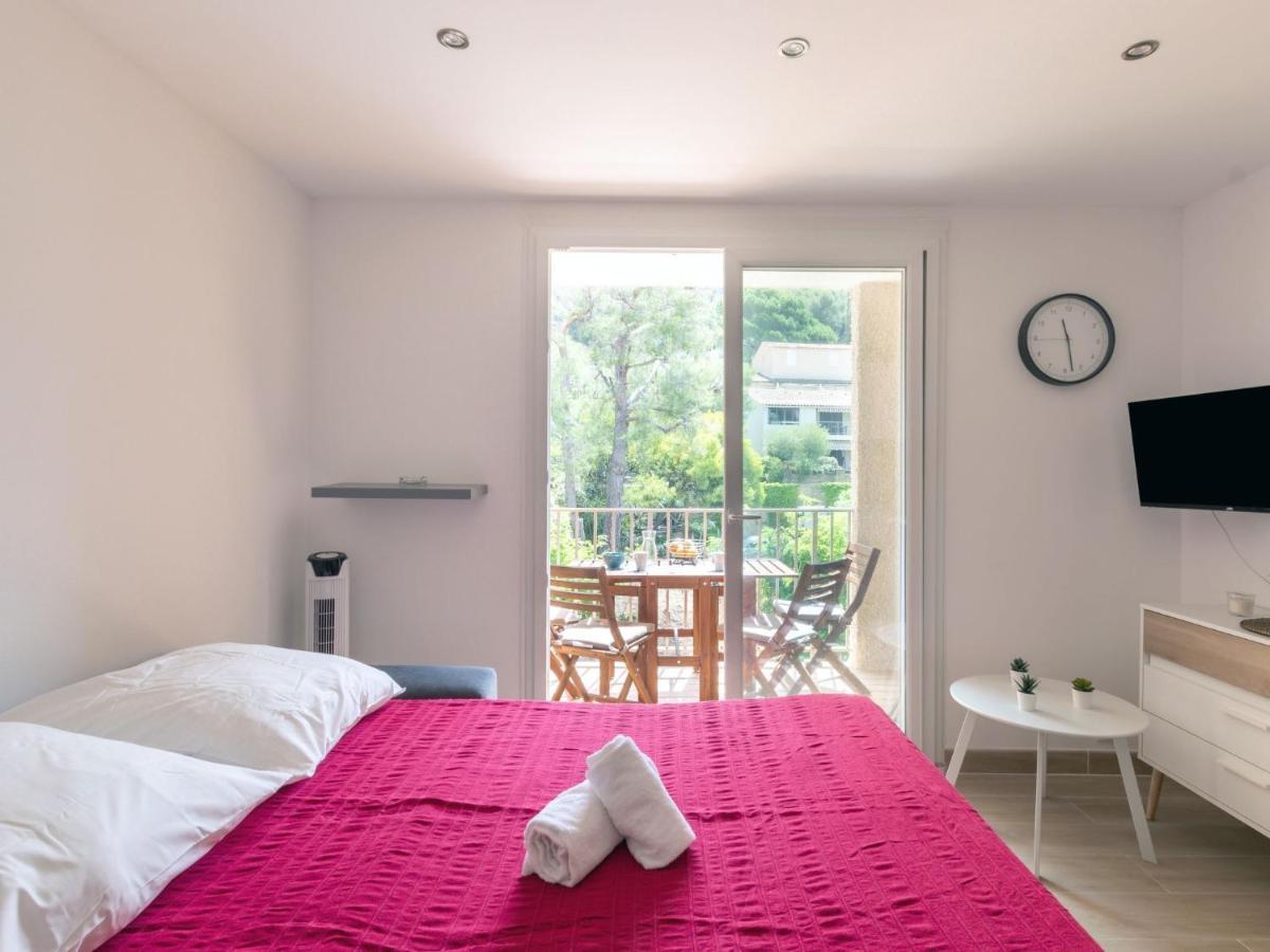 Studio Les Aigues Marines-63 By Interhome Saint-Cyr-sur-Mer Ngoại thất bức ảnh